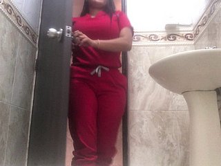 Coryza enfermera me envía videos calientes en whatsapp