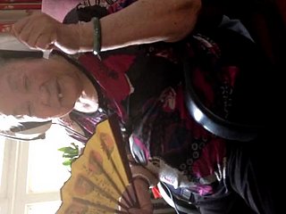 Người Trung Quốc 70 tuổi Granny 1